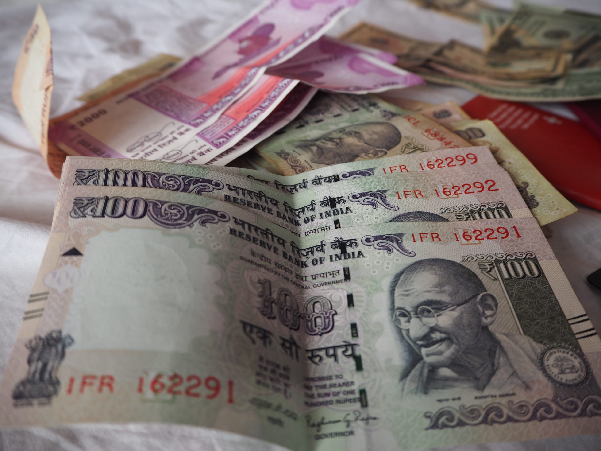 भारतीय चलनी नोटा - लाचखोरी प्रातिनिधिक छायाचित्र