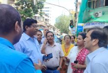 गिरगावातील वीज समस्येवर प्रशासनाला धारेवर - voice of eastern